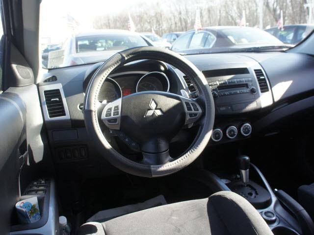 2007 Mitsubishi Outlander XLS