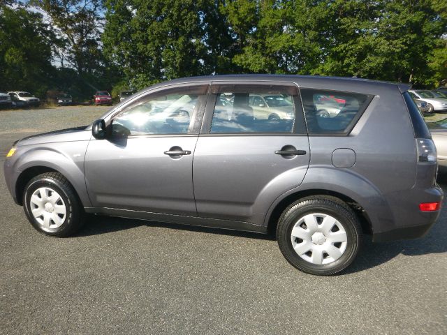 2007 Mitsubishi Outlander LW2