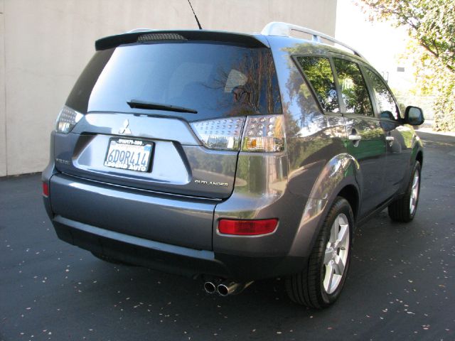 2008 Mitsubishi Outlander Reg Cab 159.5 WB C5B