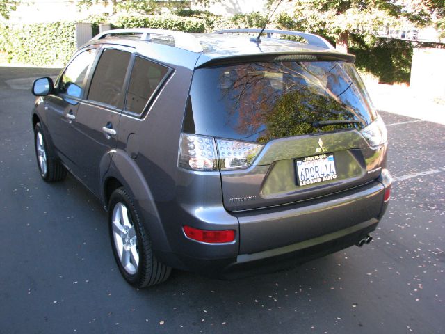 2008 Mitsubishi Outlander Reg Cab 159.5 WB C5B