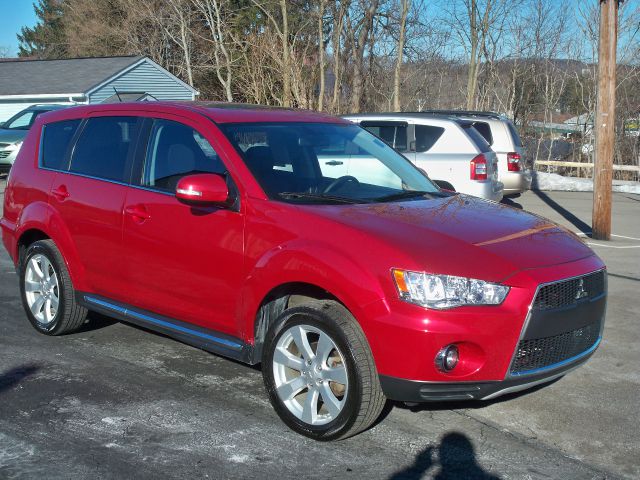 2010 Mitsubishi Outlander 40 Aniversary