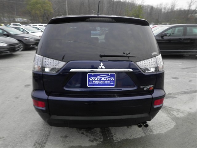 2011 Mitsubishi Outlander Passion