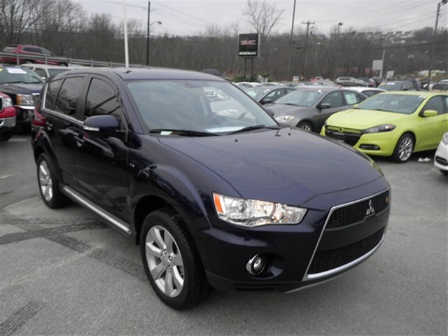 2011 Mitsubishi Outlander Passion