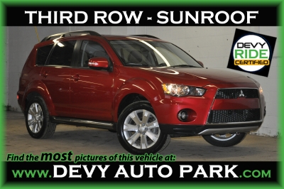 2011 Mitsubishi Outlander 40TH Anniversary Package