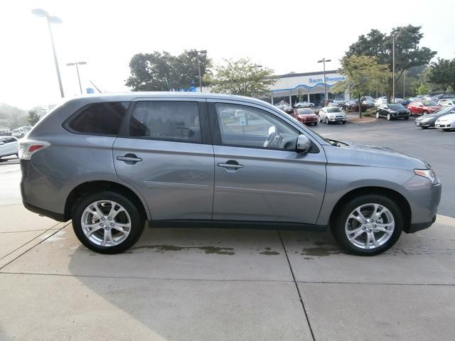 2014 Mitsubishi Outlander SE