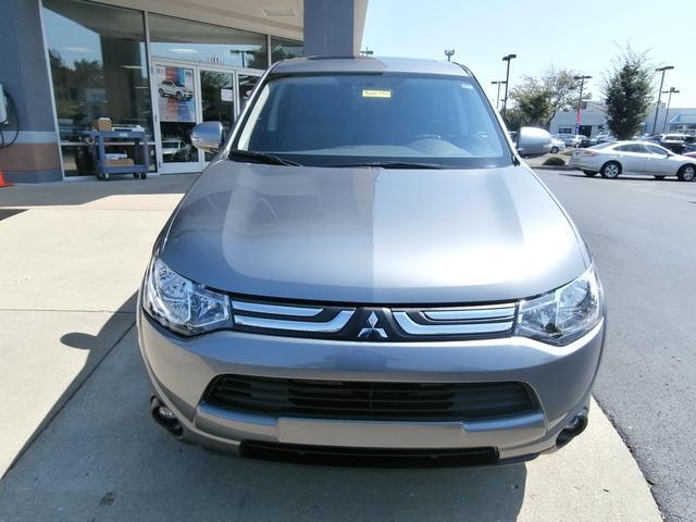 2014 Mitsubishi Outlander SE