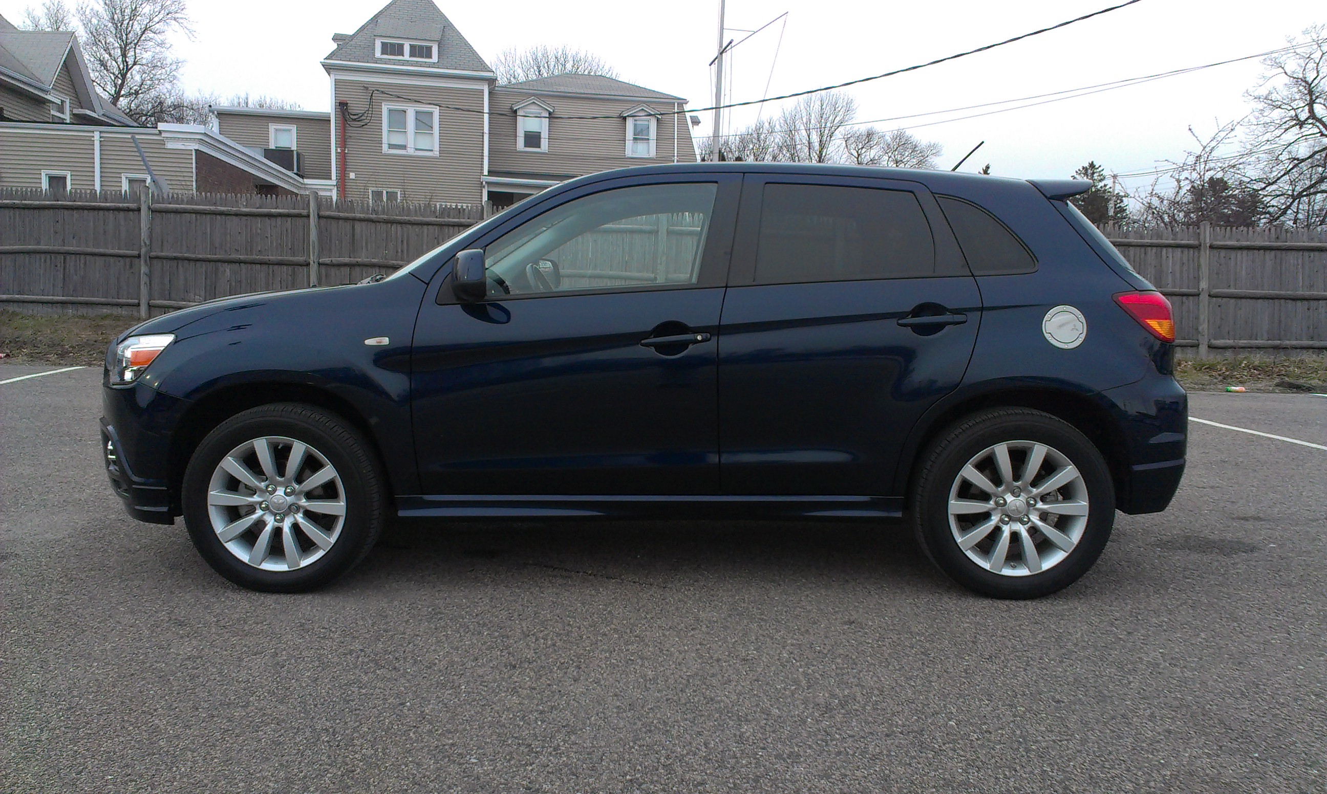 2011 Mitsubishi Outlander Sport SE