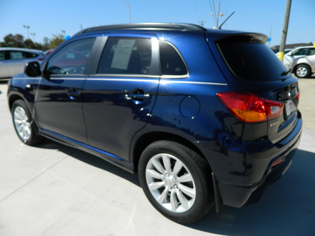 2011 Mitsubishi Outlander Sport SE