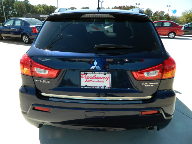 2011 Mitsubishi Outlander Sport SE