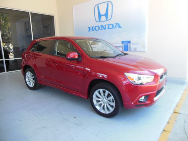 2011 Mitsubishi Outlander Sport SE