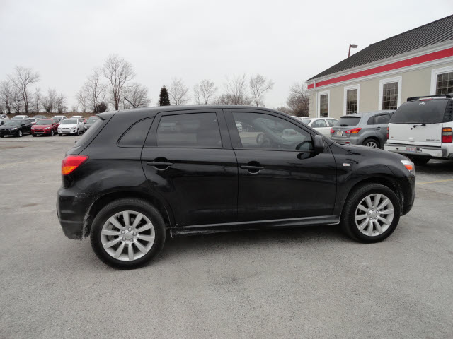 2011 Mitsubishi Outlander Sport SE