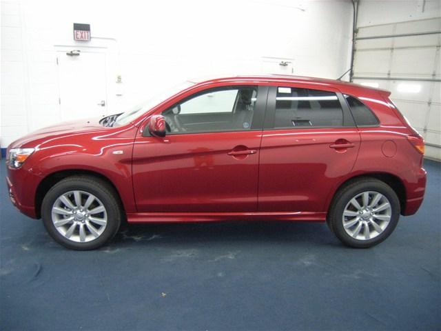 2011 Mitsubishi Outlander Sport SE