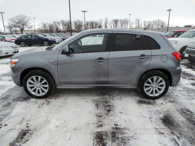 2011 Mitsubishi Outlander Sport SE