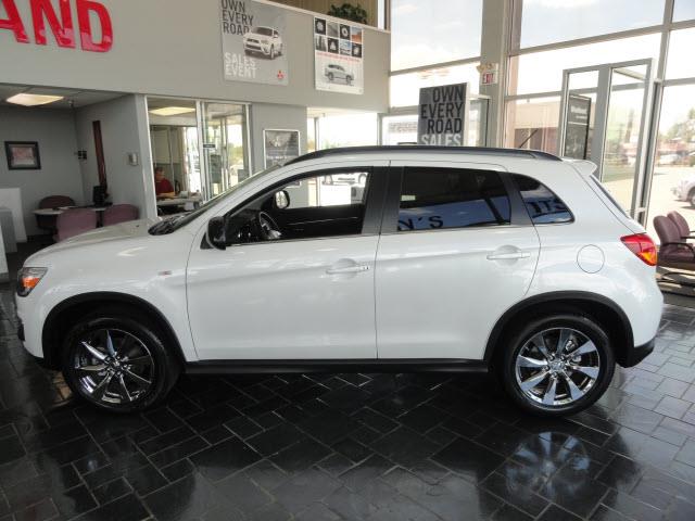 2013 Mitsubishi Outlander Sport X