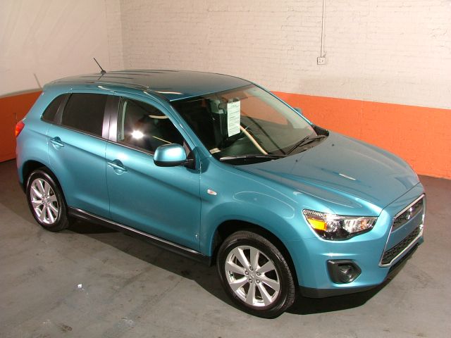 2013 Mitsubishi Outlander Sport V6 Coupe