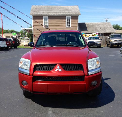 2006 Mitsubishi Raider LMTD LTHR Sroof