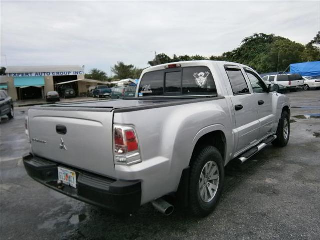 2007 Mitsubishi Raider 4dr Sdn 2.5L Auto W/sport Pkg