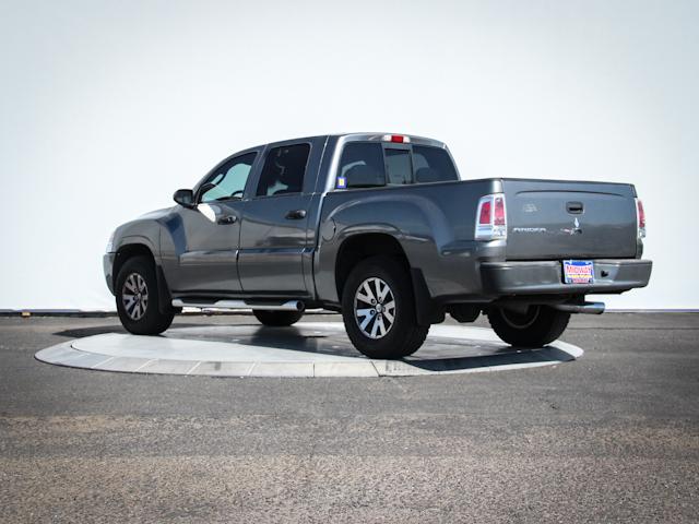 2008 Mitsubishi Raider Touring W/nav.sys