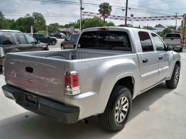 2008 Mitsubishi Raider Excab SR5 4X4