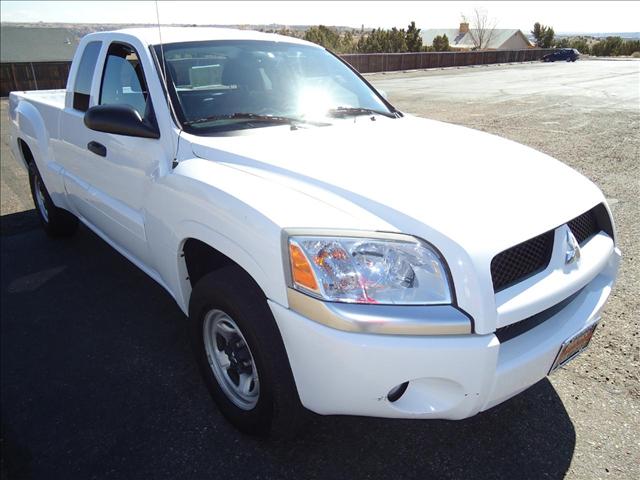 2008 Mitsubishi Raider QUAD SLT HD 4WD Diesel