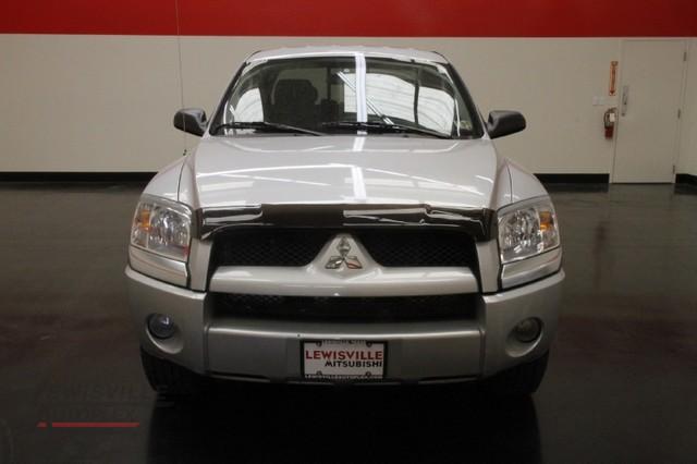 2008 Mitsubishi Raider Touring W/nav.sys