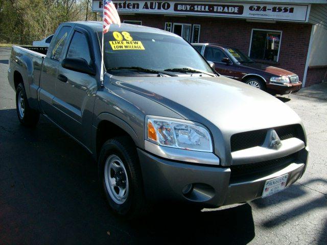 2008 Mitsubishi Raider Touring W/nav.sys