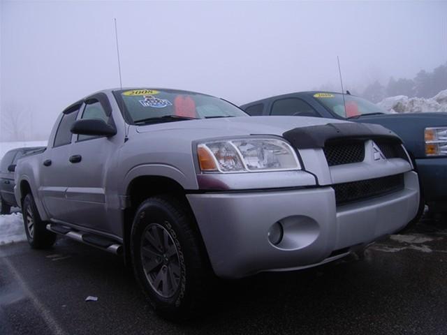 2008 Mitsubishi Raider Touring W/nav.sys