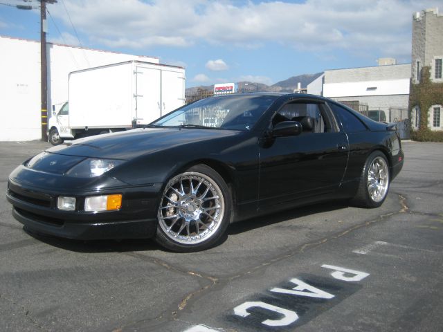 1992 Nissan 300ZX Automatic, 4.7l V8 Gas Engine