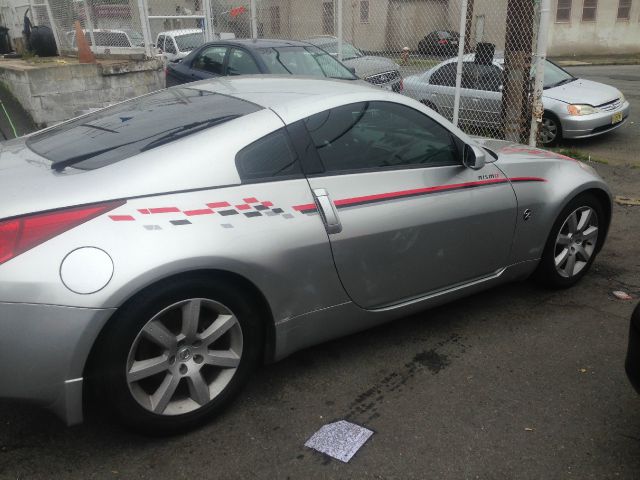 2003 Nissan 350Z 5DR 7-pass VAN I4 FWD