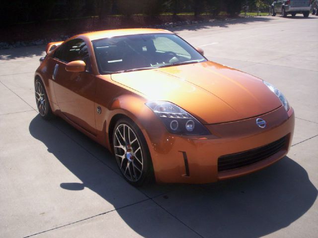 2003 Nissan 350Z Base