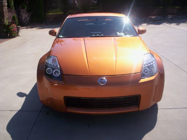 2003 Nissan 350Z Base