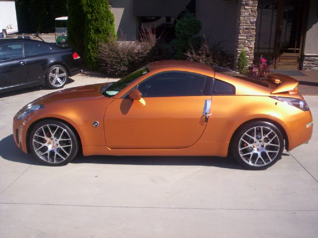 2003 Nissan 350Z Base