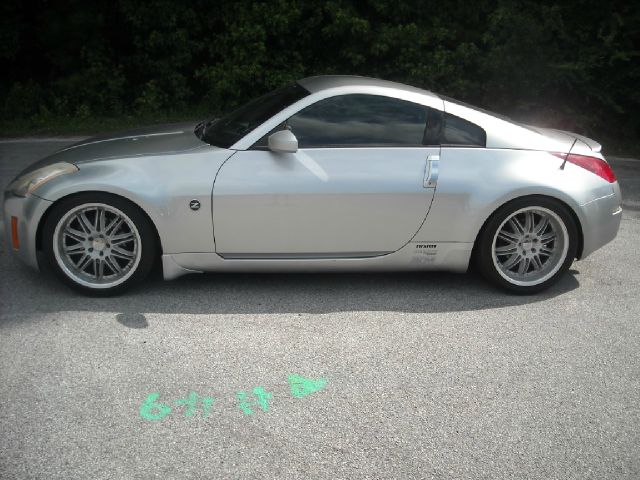 2003 Nissan 350Z SLE2 AWD