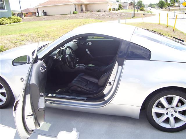 2003 Nissan 350Z Unknown