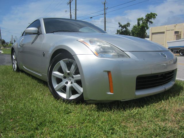 2003 Nissan 350Z Base