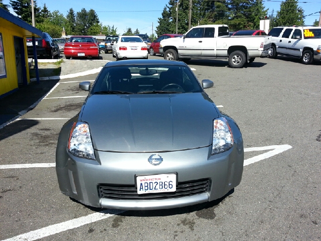 2003 Nissan 350Z 5DR 7-pass VAN I4 FWD