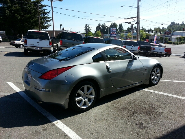 2003 Nissan 350Z 5DR 7-pass VAN I4 FWD