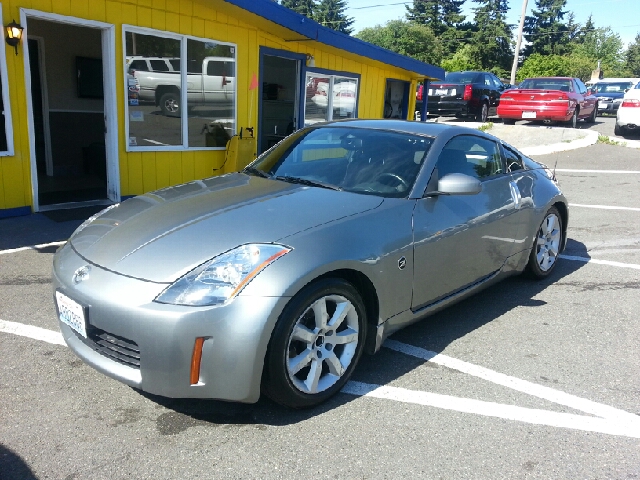 2003 Nissan 350Z 5DR 7-pass VAN I4 FWD