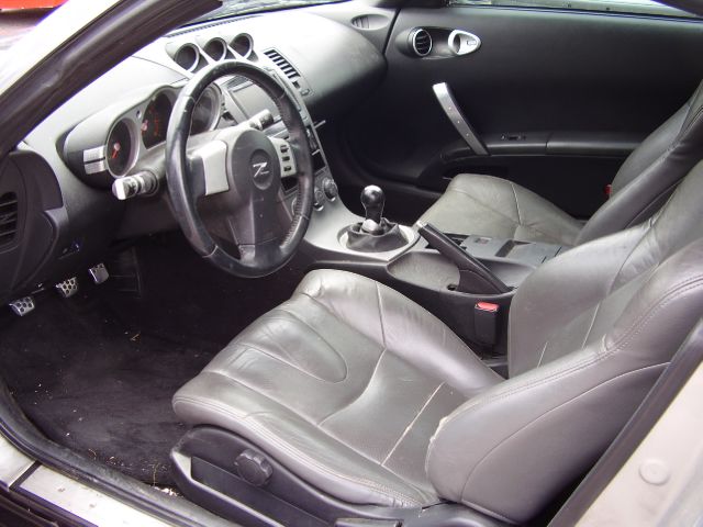 2003 Nissan 350Z SLE2 AWD