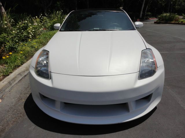 2003 Nissan 350Z Base