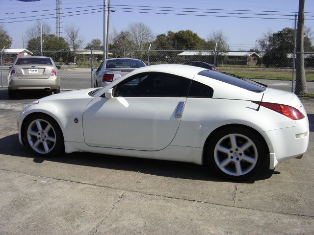 2003 Nissan 350Z Base