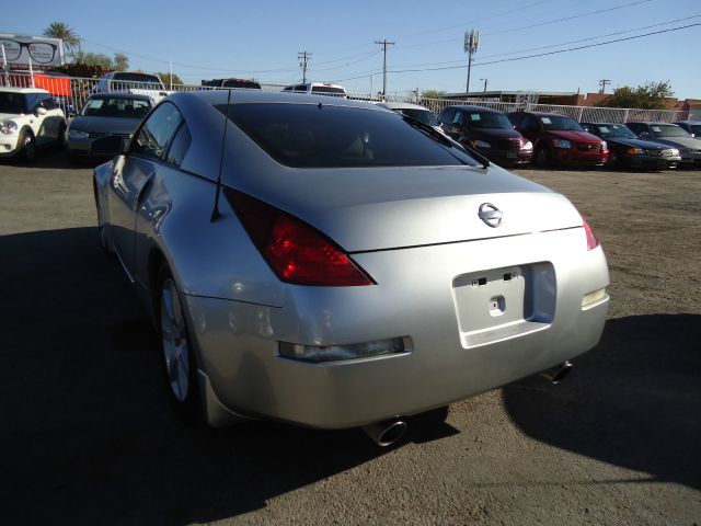 2003 Nissan 350Z Base