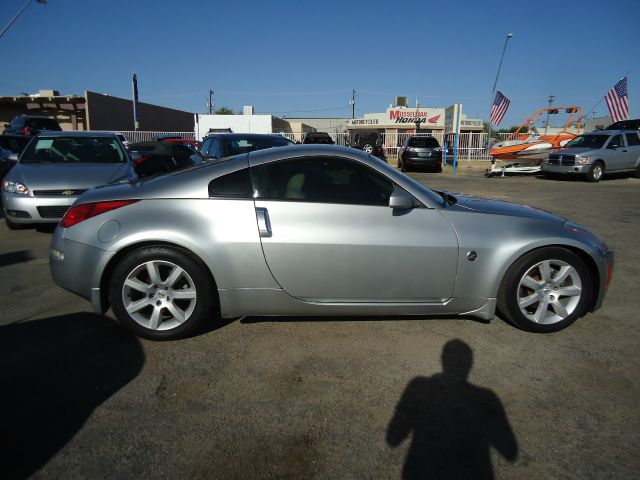 2003 Nissan 350Z Base