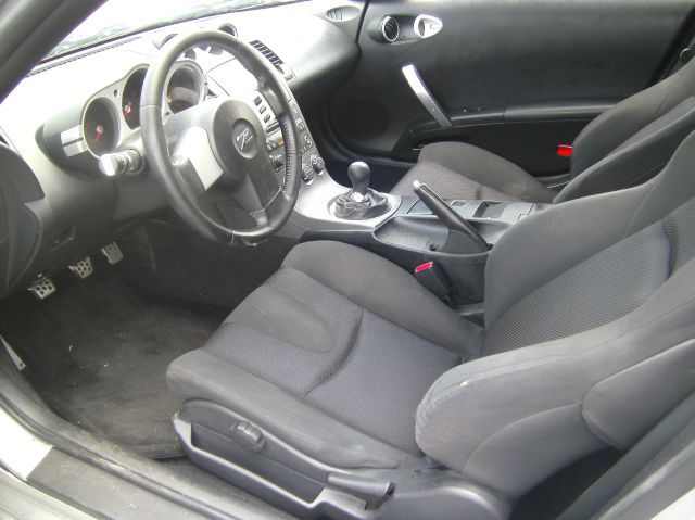 2003 Nissan 350Z Base