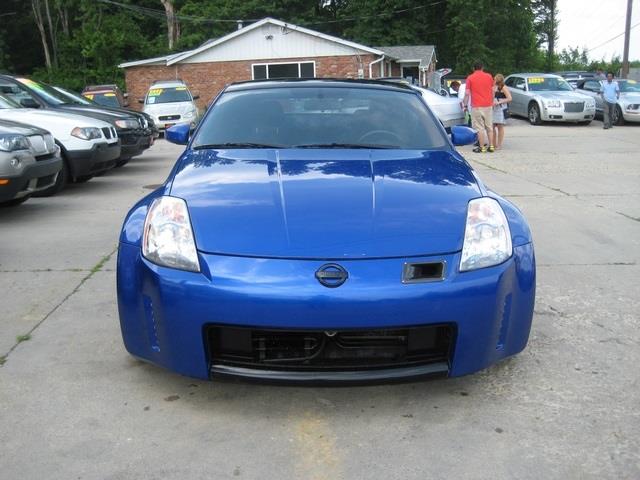 2004 Nissan 350Z 5DR 7-pass VAN I4 FWD