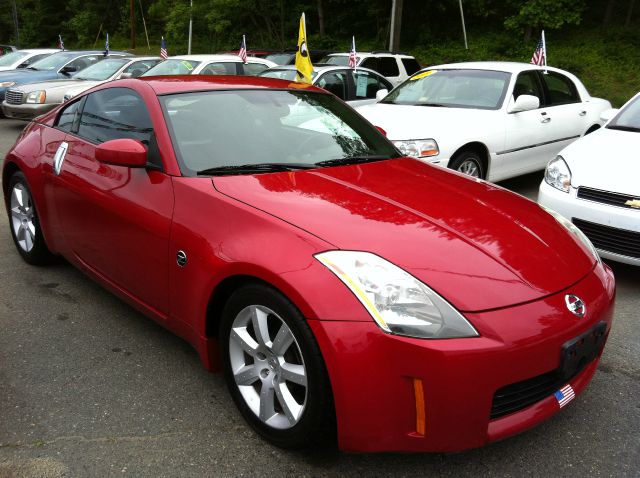 2004 Nissan 350Z Base