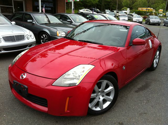 2004 Nissan 350Z Base