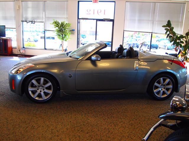 2004 Nissan 350Z M5