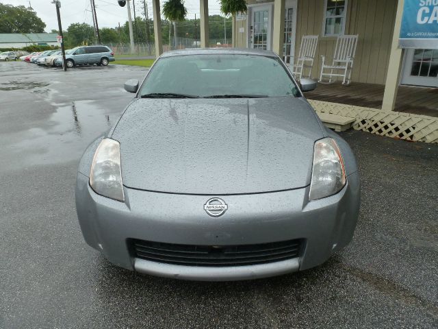 2004 Nissan 350Z Base