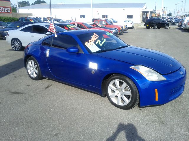 2004 Nissan 350Z Base